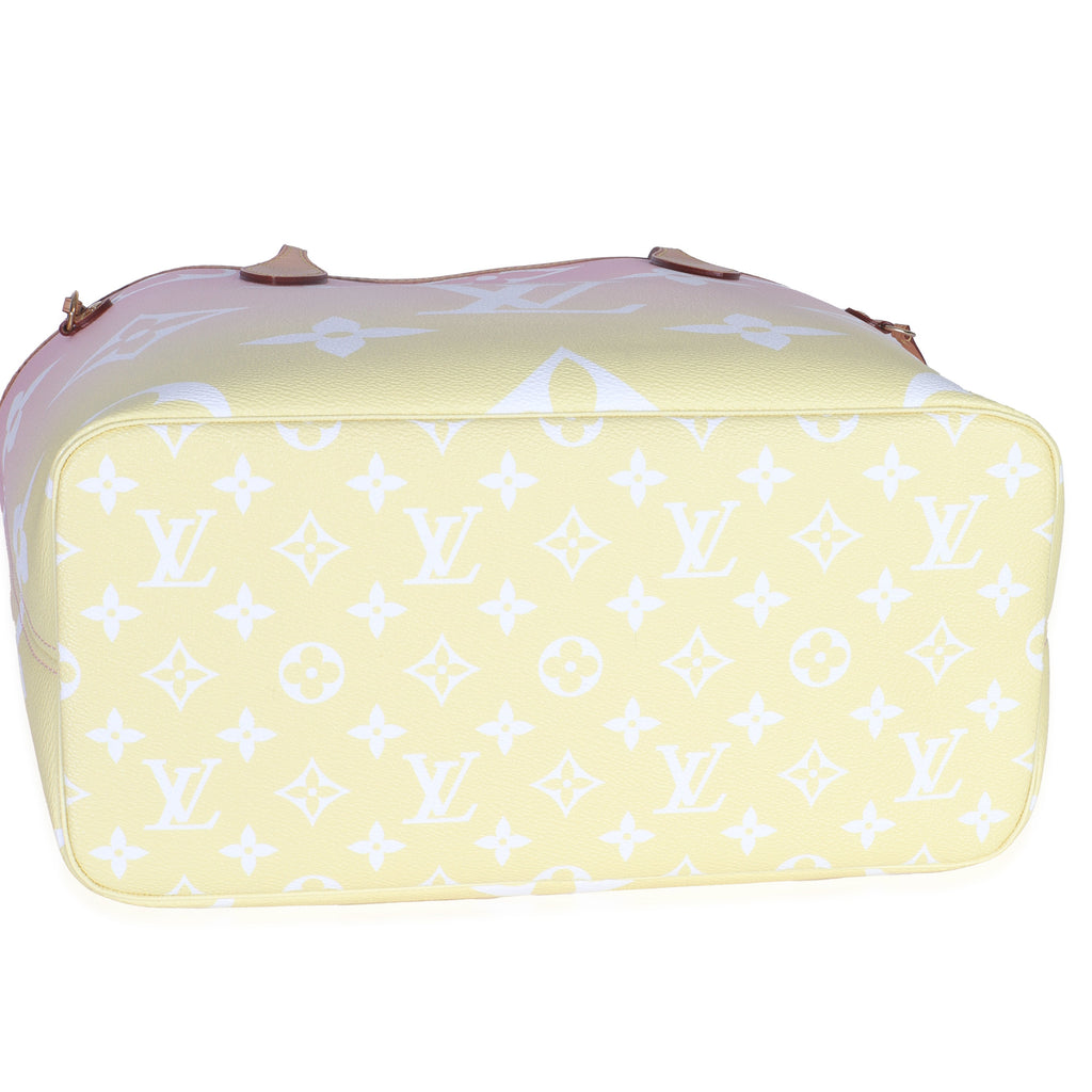 Louis Vuitton Light Pink Monogram Giant Canvas By The Pool Neverfull MM